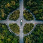 Comment reduire son empreinte carbone : gestes du quotidien, mobilité et choix d’équipements énergétiques