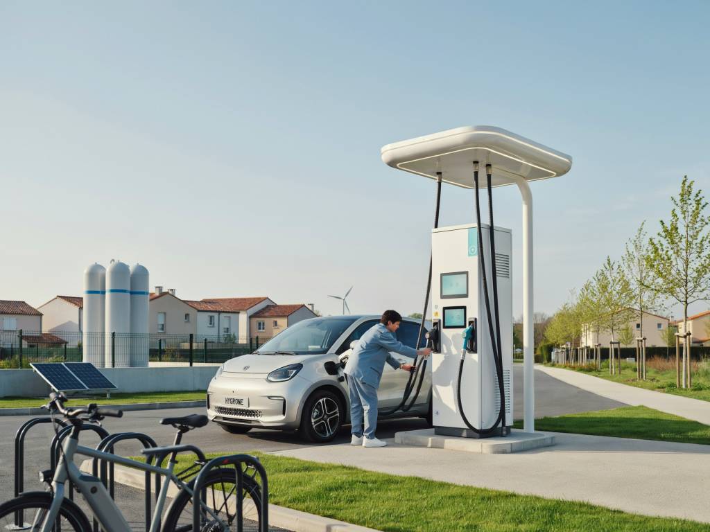 Station de recharge hydrogène : fonctionnement, avantages et déploiement en France